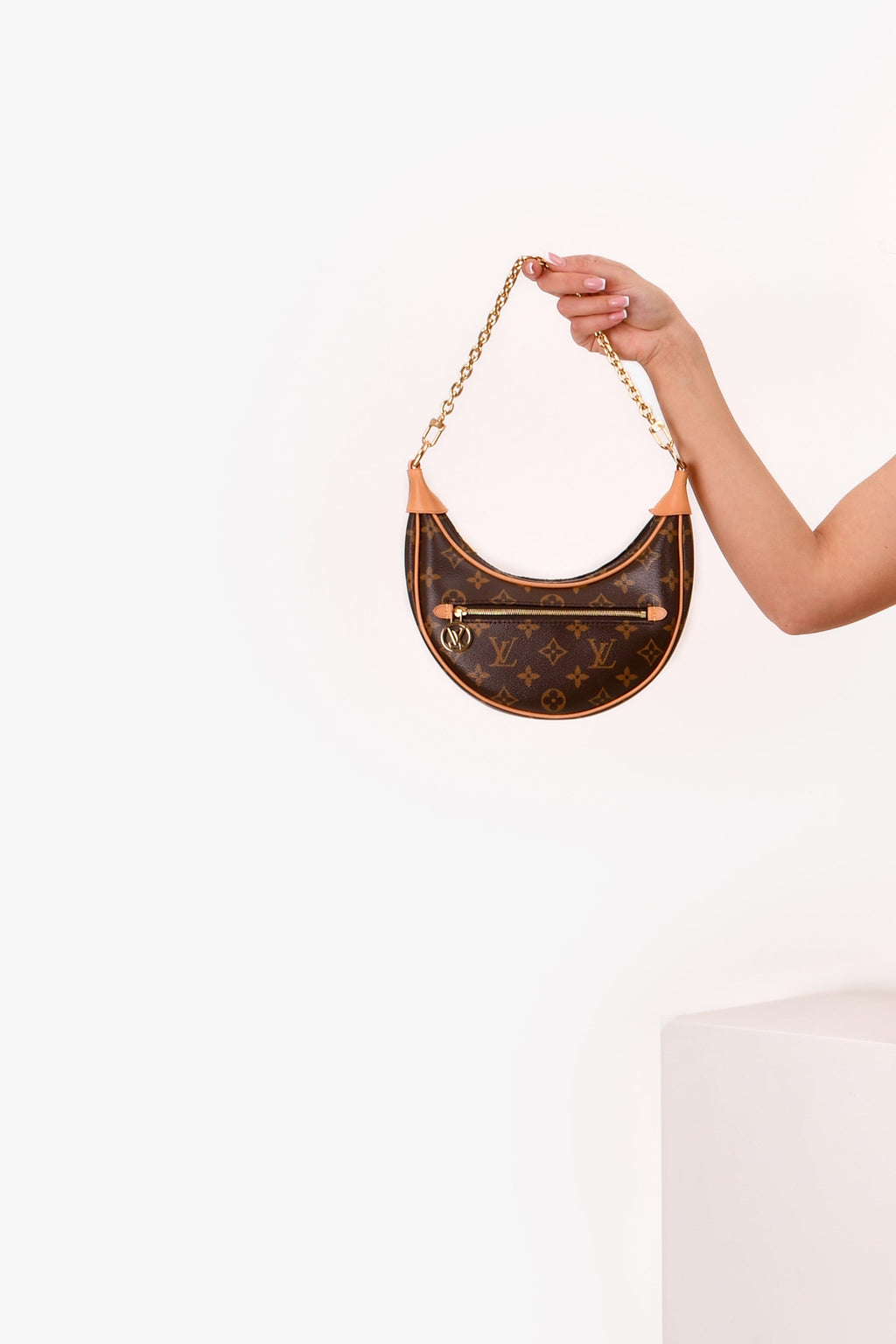 Louis Vuitton Monogram Loop Chain Shoulder Bag