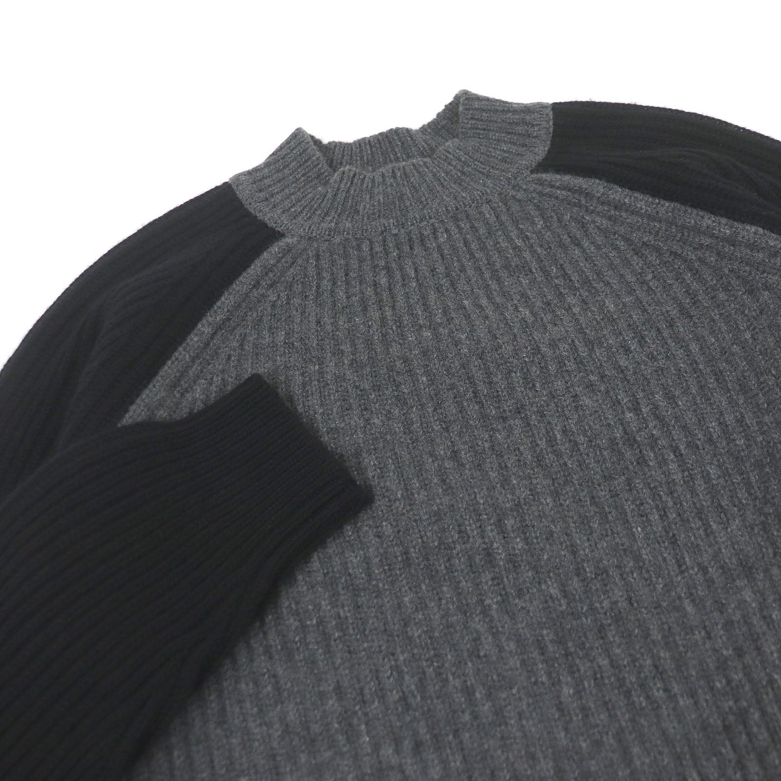 Fendi FZY496 Cashmere Sweater