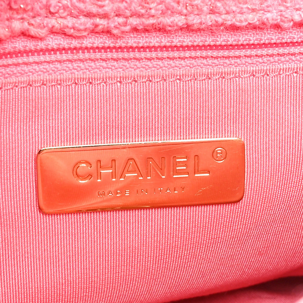 Metallic Tweed Quilted Medium Chanel 19 Flap Pink