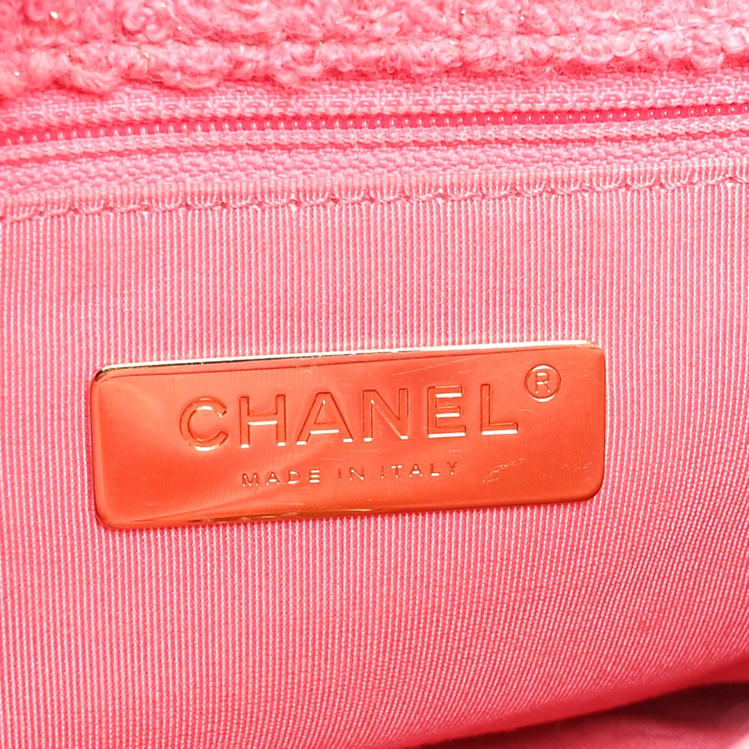 Metallic Tweed Quilted Medium Chanel 19 Flap Pink
