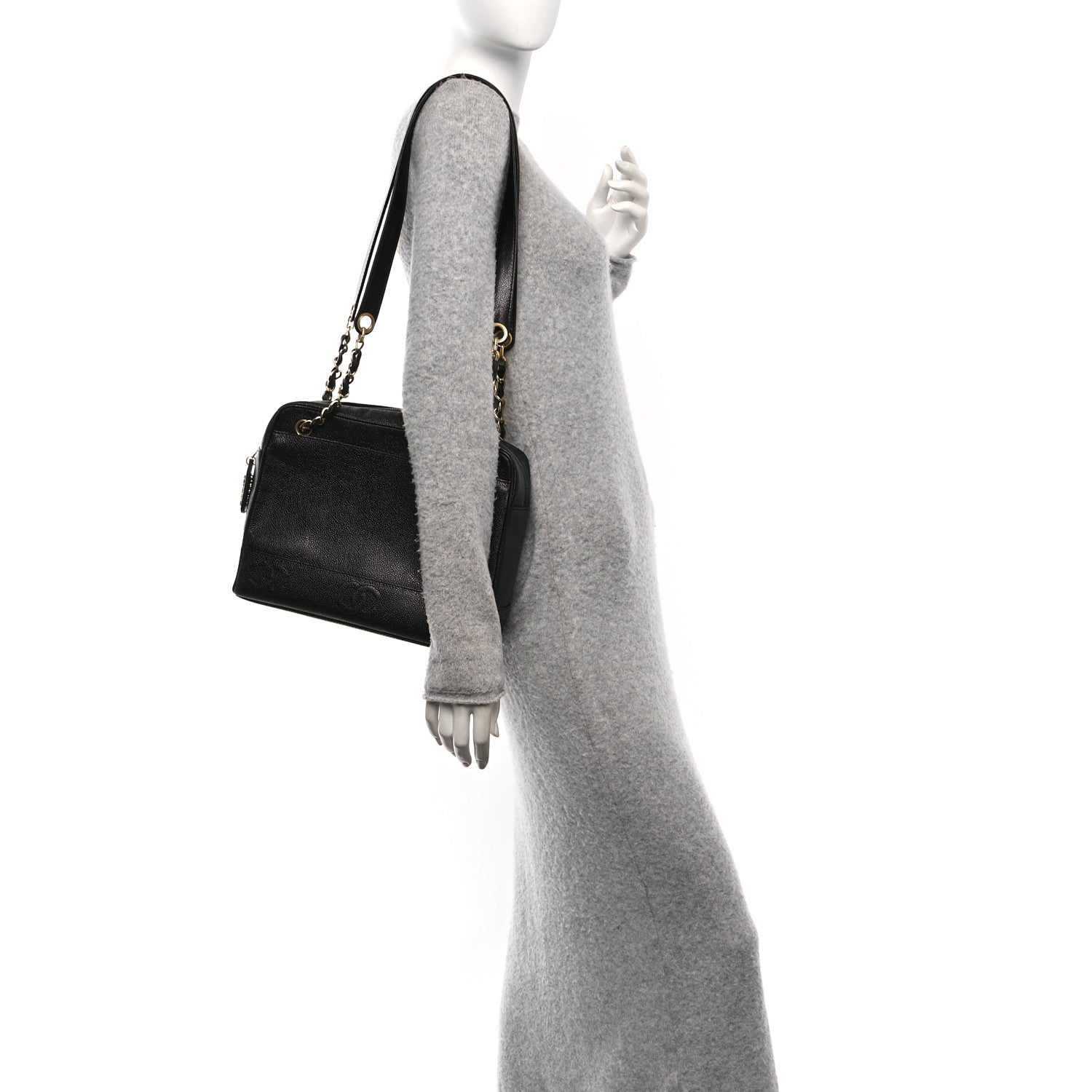 Caviar CC Shoulder Bag Black
