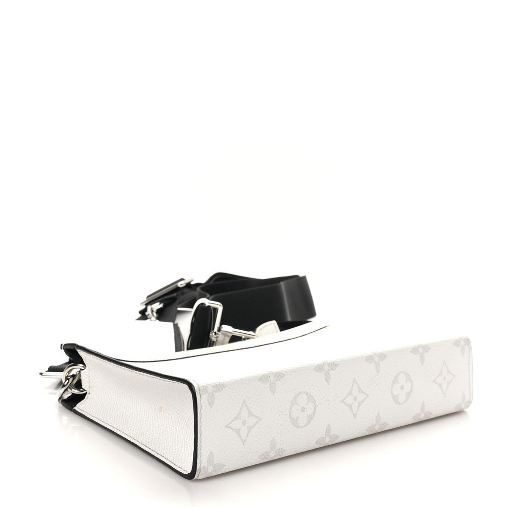 Taiga Monogram Gaston Wearable Wallet Optic White