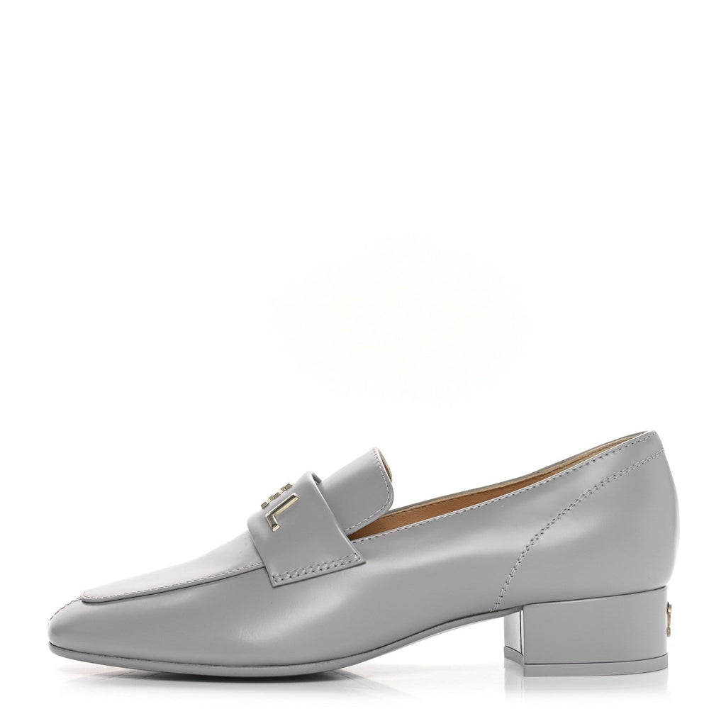 Shiny Calfskin Logo Loafers 36.5 Light Grey