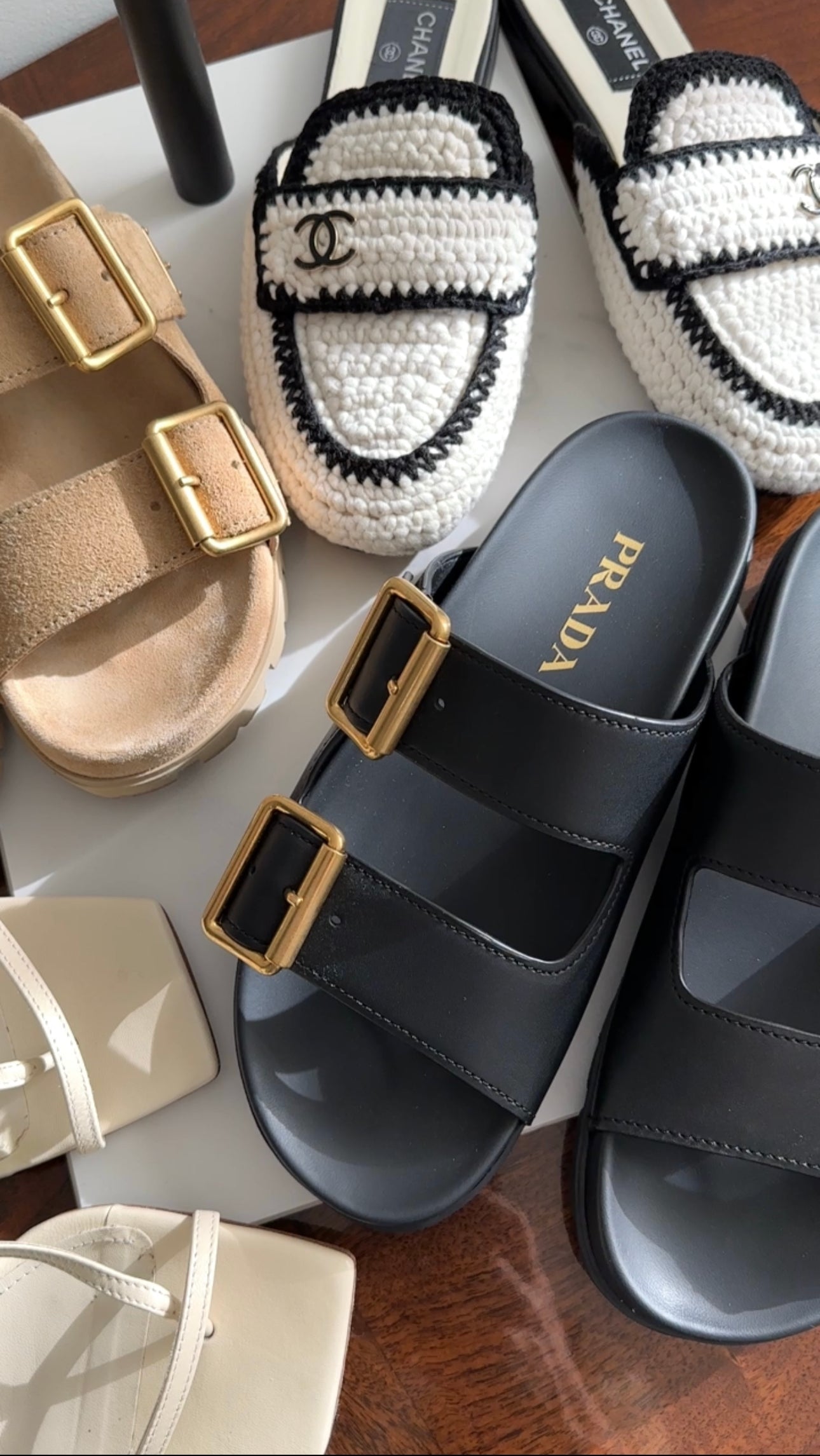 Chanel 2023 Black White Knit CC Logo Mules - 37