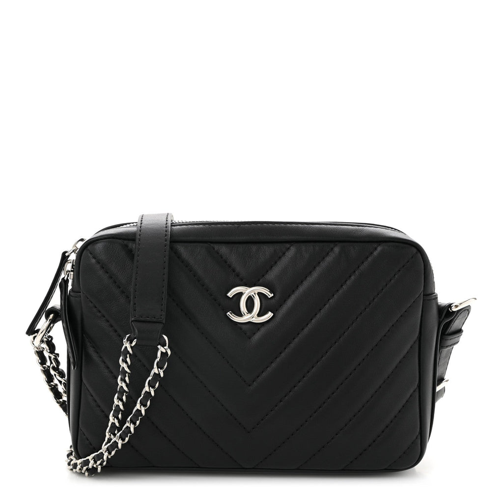 Lambskin Chevron Quilted Small Promenade Camera Black