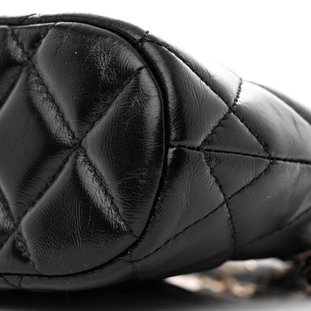 Shiny Lambskin Quilted Shiny Coco Clutch With Chain Black