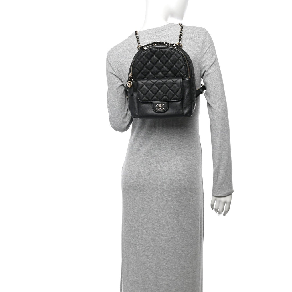 Caviar Quilted Medium Zip Around Backpack Black