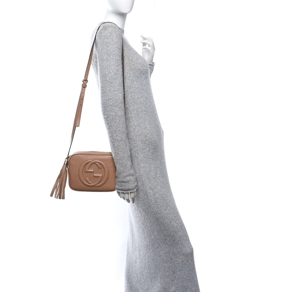 Pebbled Calfskin Small Soho Disco Bag Camelia