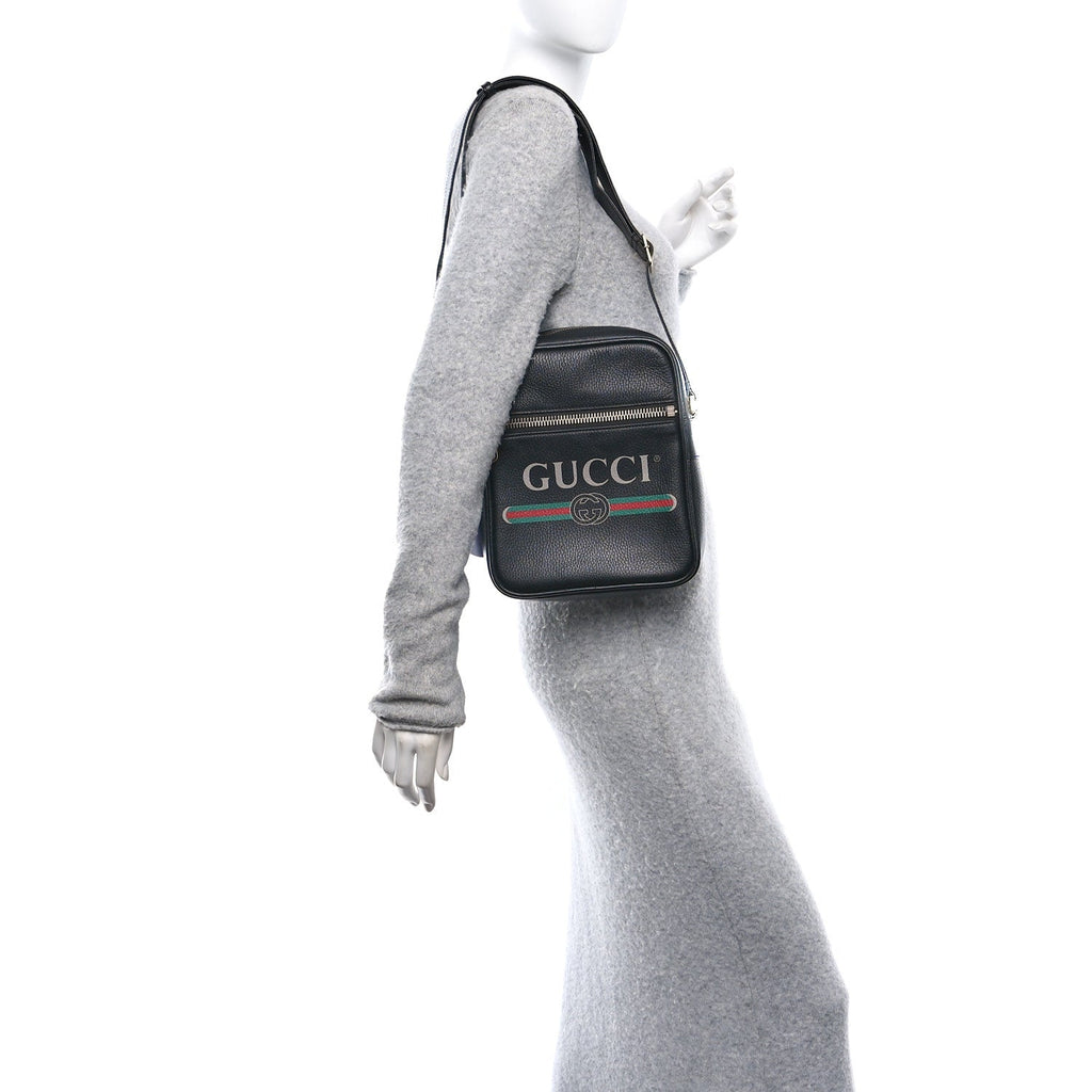 Grained Calfskin Logo Messenger Bag Black