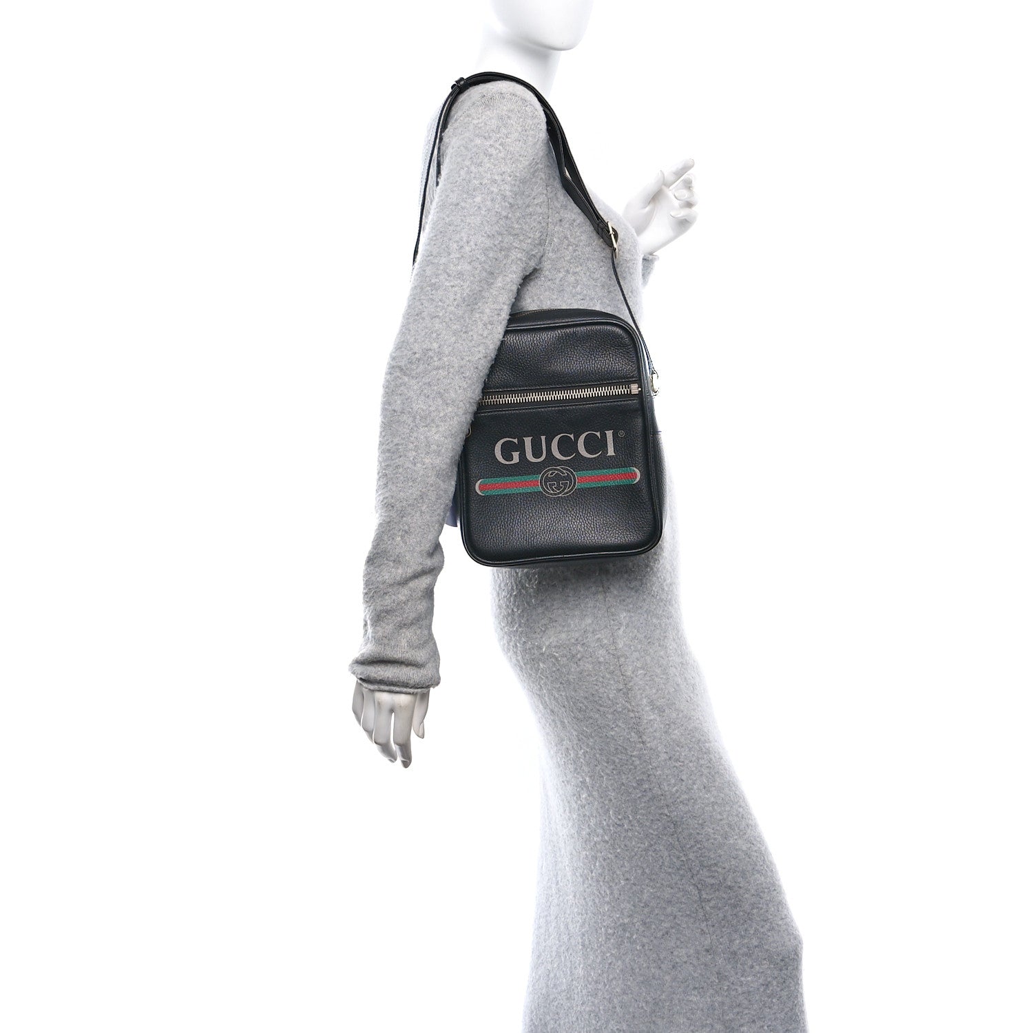 Grained Calfskin Logo Messenger Bag Black