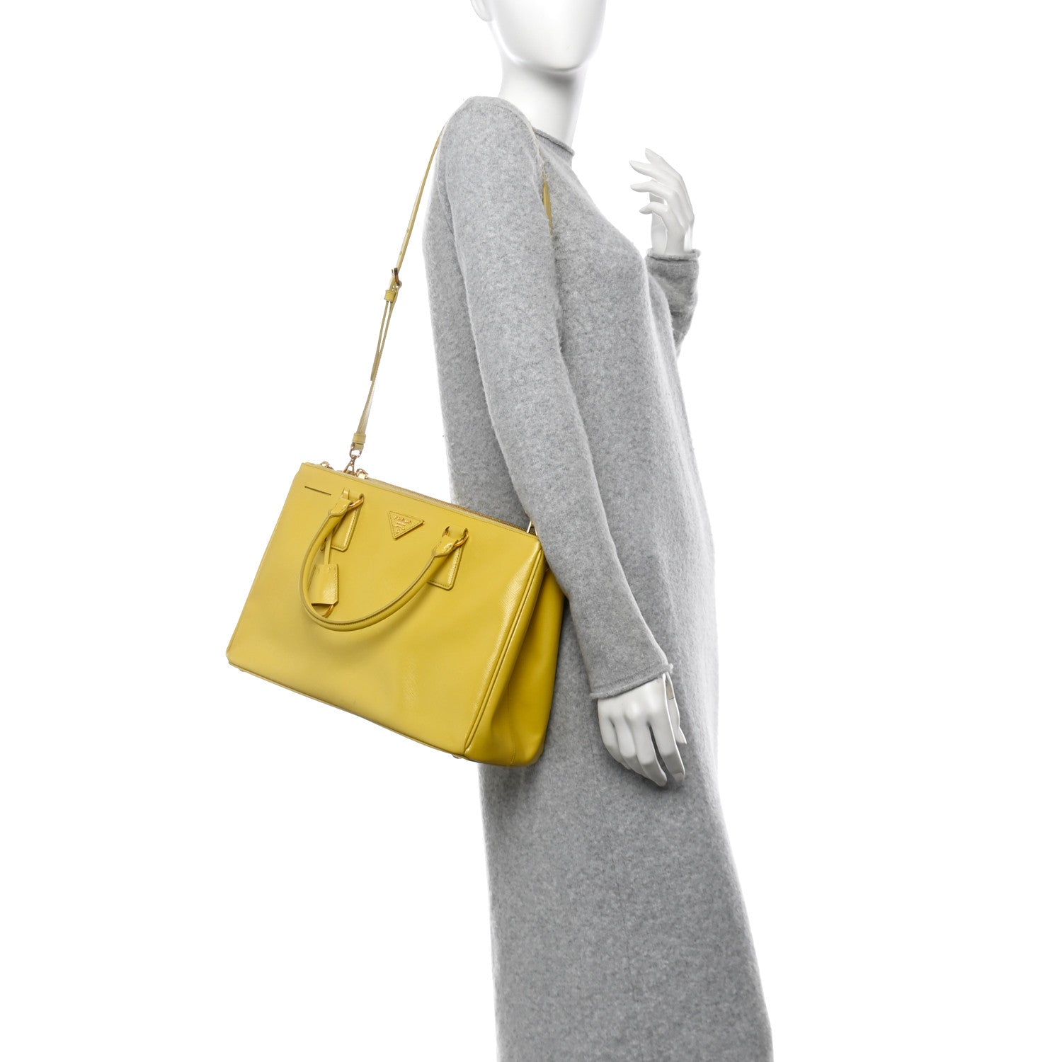 Saffiano Vernice Medium Galleria Double Zip Tote Ananas