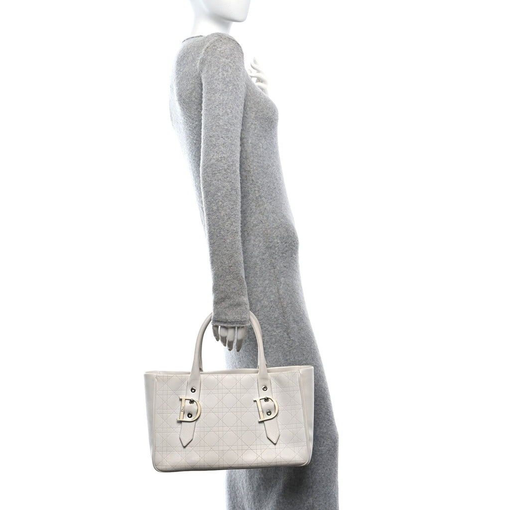 Calfskin Cannage D Buckle Tote White