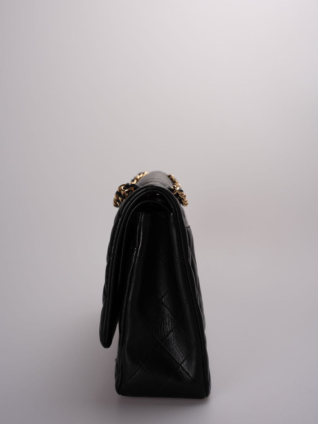 Chanel Timeless Flap Quilted Maxi Lambskin Gold-tone Black