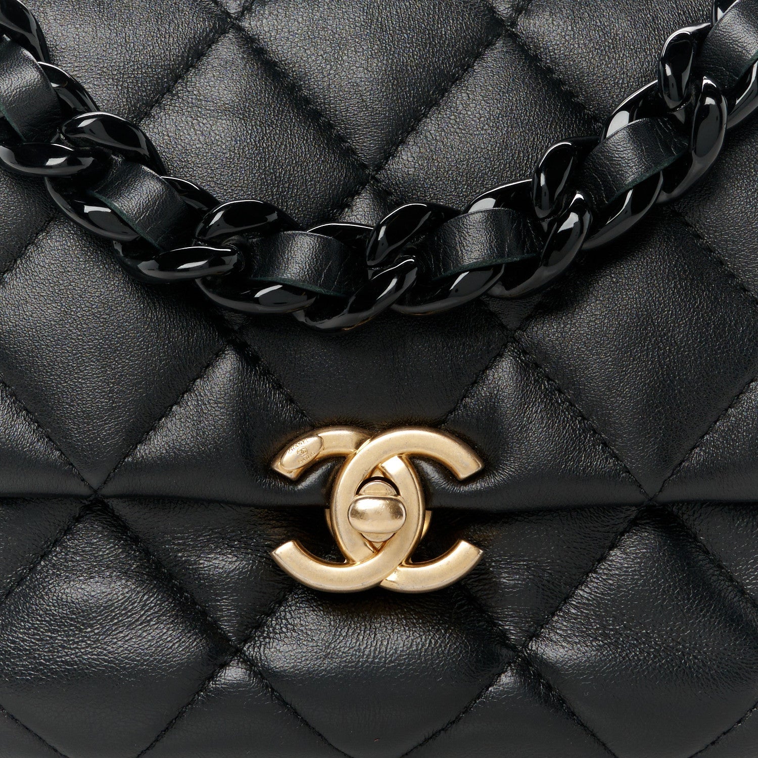 Lambskin Quilted Mini Lacquered Chain Flap Black
