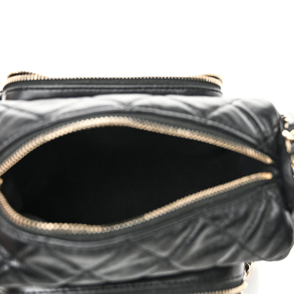 Shiny Crumpled Lambskin Quilted Small Preppy Pocket Camera Case Black