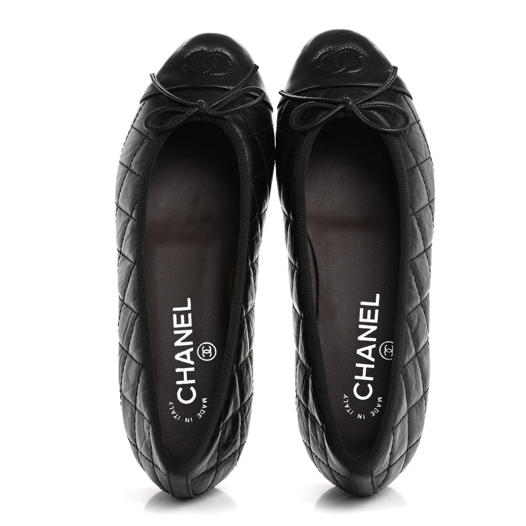 Aged Calfskin Quilted CC Cap Toe Ballerina Flats 37.5 Black