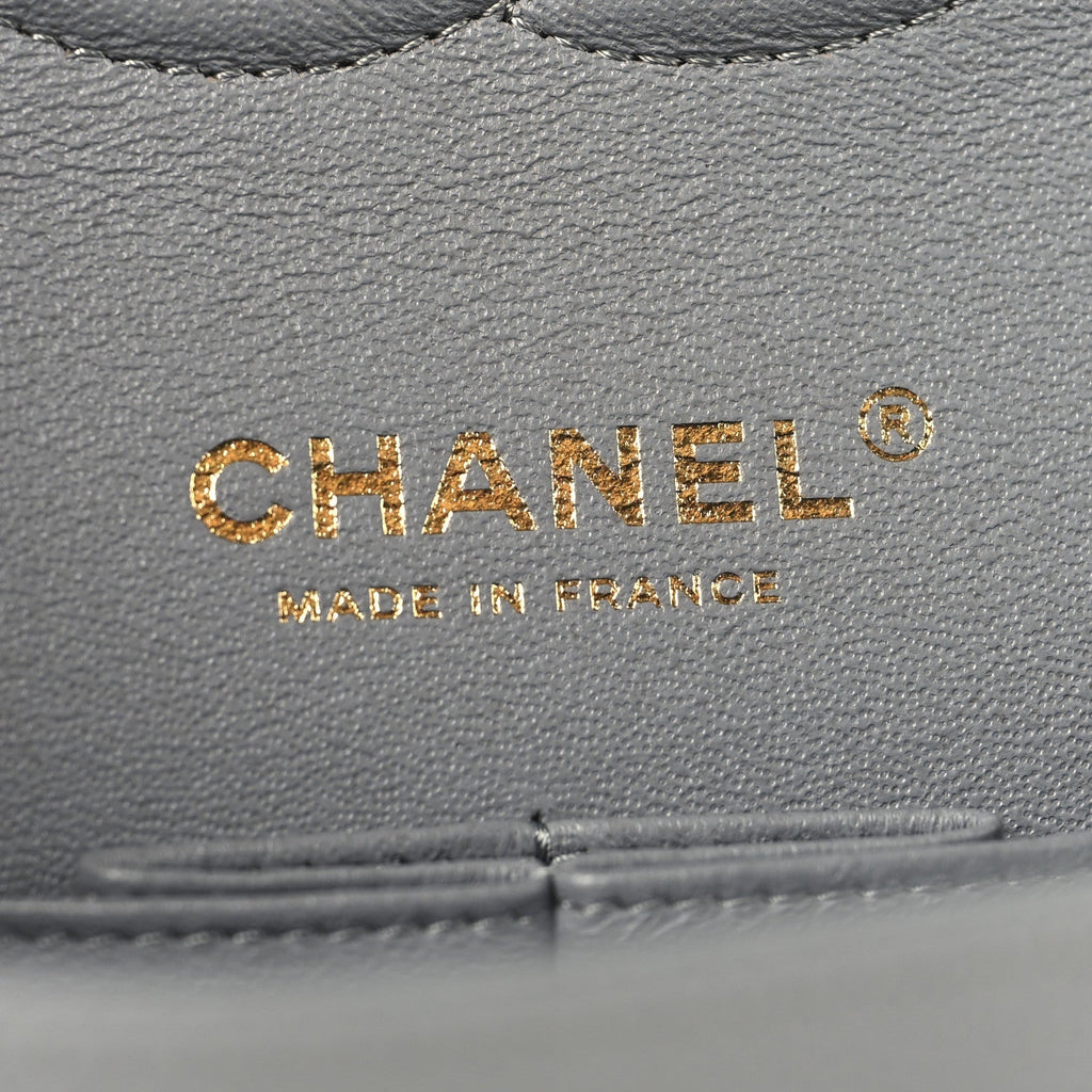 Caviar Quilted Medium Double Flap Grey