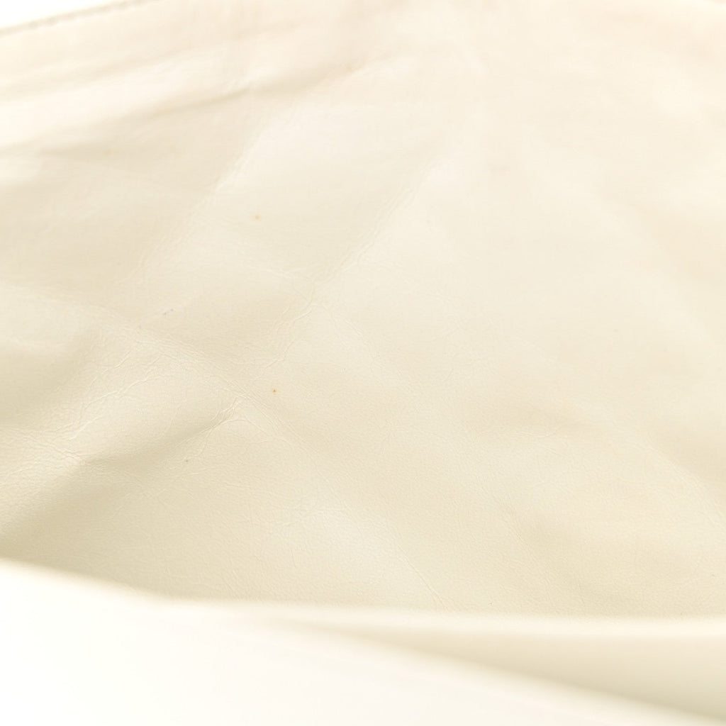 Caviar Quilted Jumbo Single Flap White