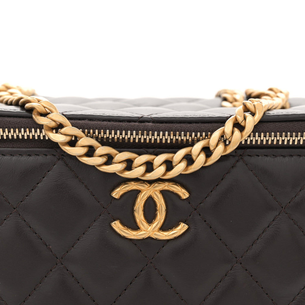 Lambskin Quilted Small Pillow Crush Vanity Case With Chain Black