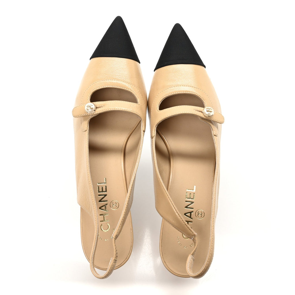 Shiny Lambskin Grosgrain Pointed Toe CC Slingback Pumps 40 Beige Black