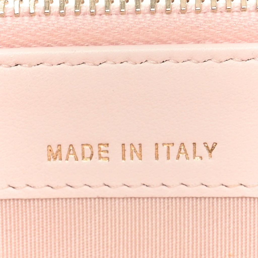 Canvas Small Deauville Clutch With Chain Pink