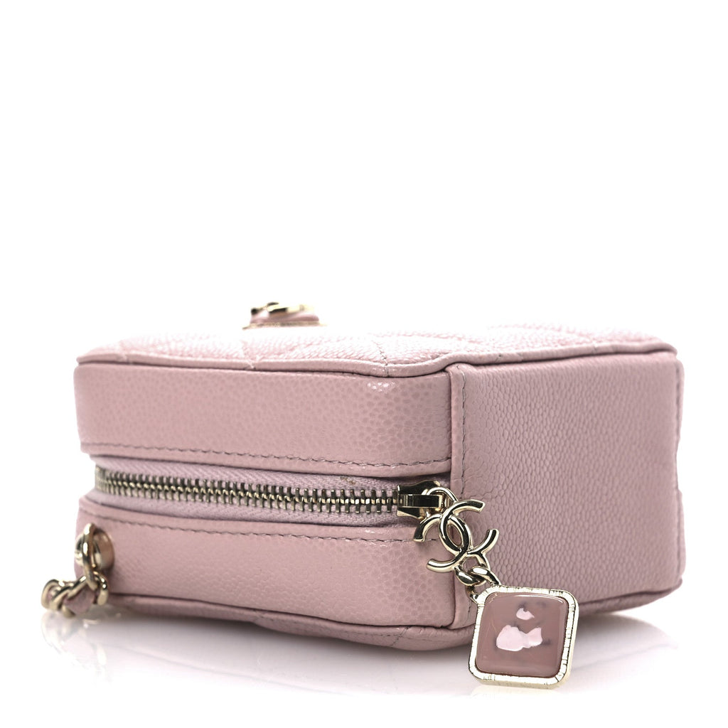 Caviar Quilted Clutch With Chain Light Pink