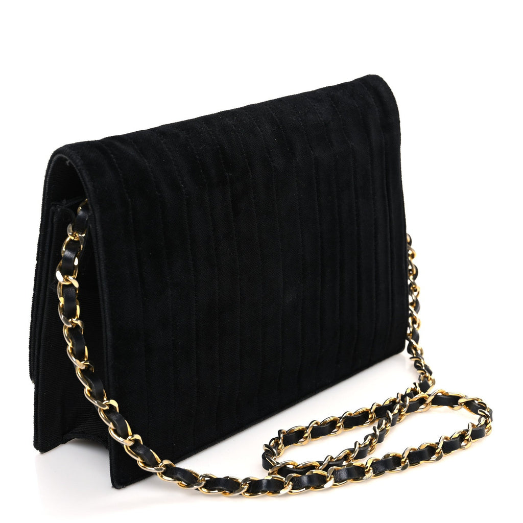 Velvet Vertical Horizontal Quilt Single Flap Black
