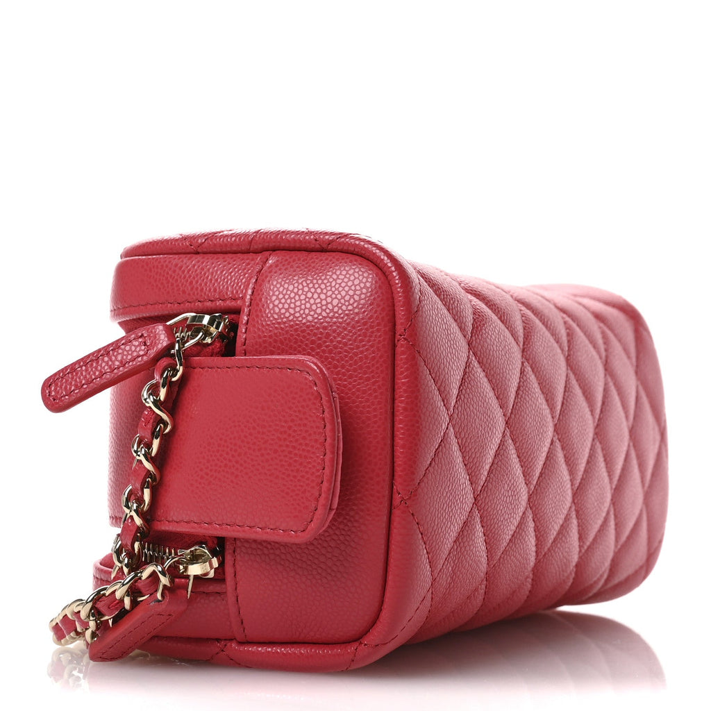Caviar Quilted Toiletry Case With Chain Dark Pink