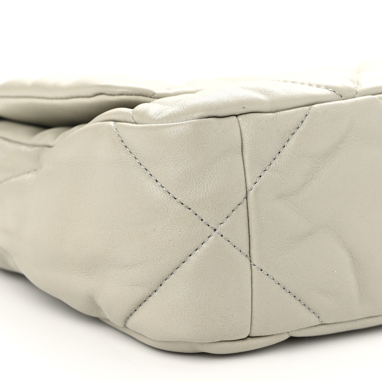 Lambskin Quilted Medium Chanel 19 Flap Light Grey