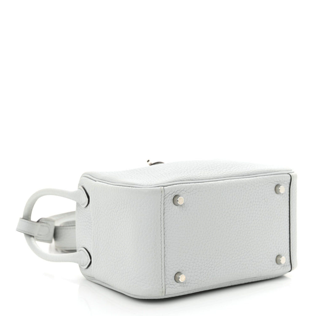 Taurillon Clemence Mini Lindy 20 Bleu Pale