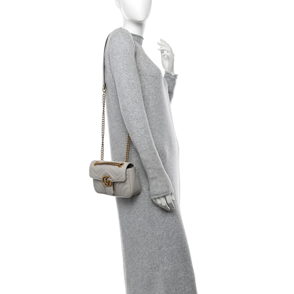 Calfskin Matelasse Small GG Marmont Shoulder Bag Light Grey