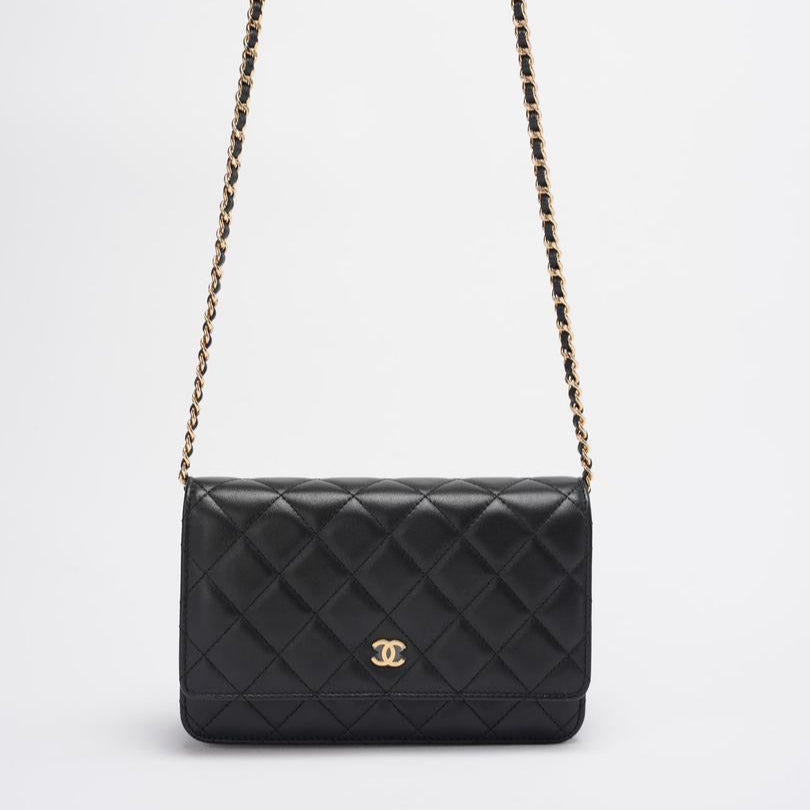 Chanel Wallet On Chain (WOC) Black Bag In Lambskin Leather With Gold Hardware 2018