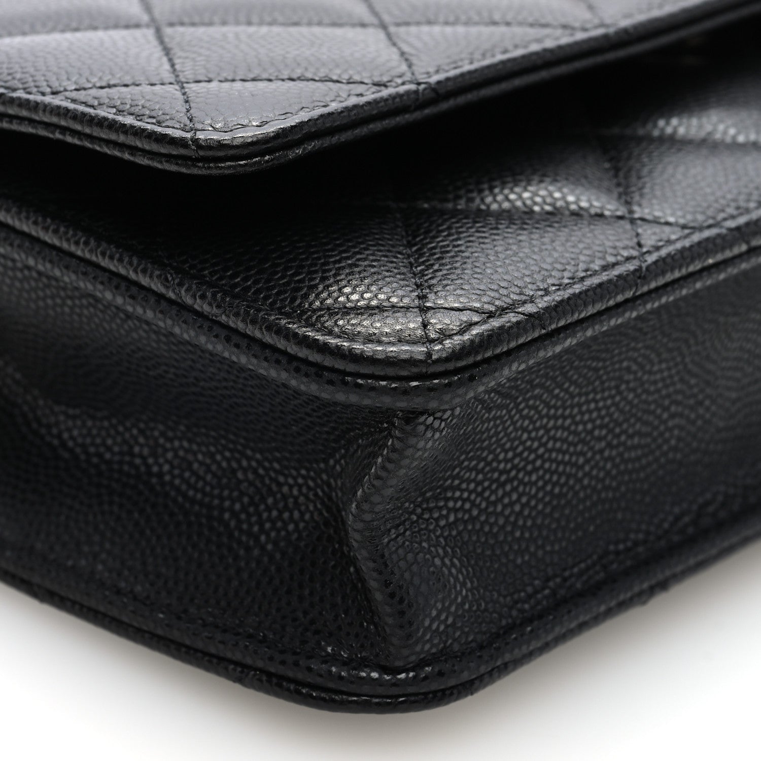Caviar Quilted Crystal CC Wallet On Chain WOC Black