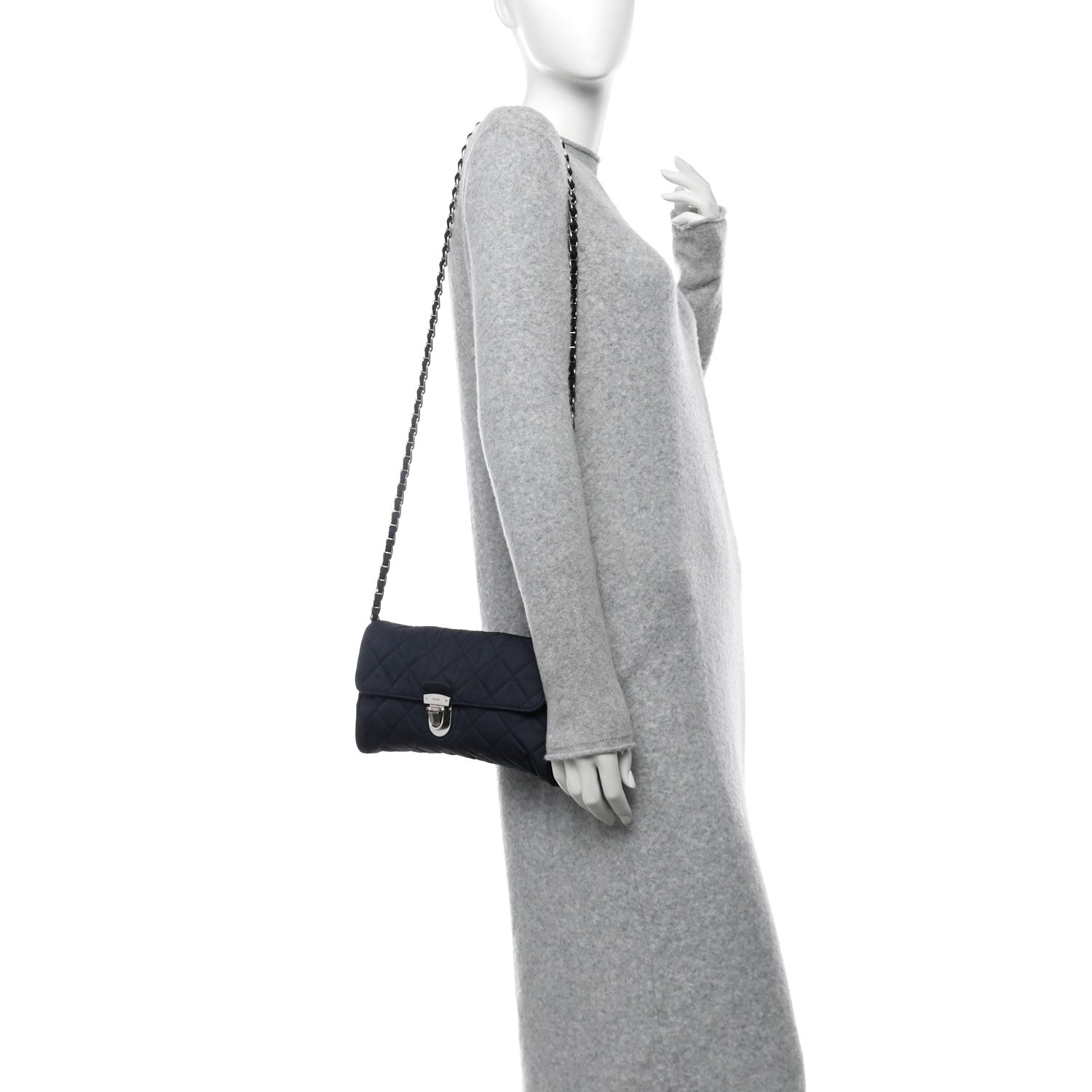 Nylon Tessuto Impuntu Quilted Flap Crossbody Baltico