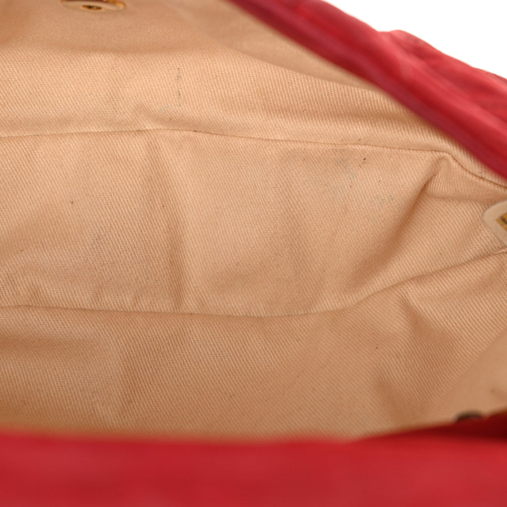 Iridescent Calfskin Large Chic Quilt Flap Red