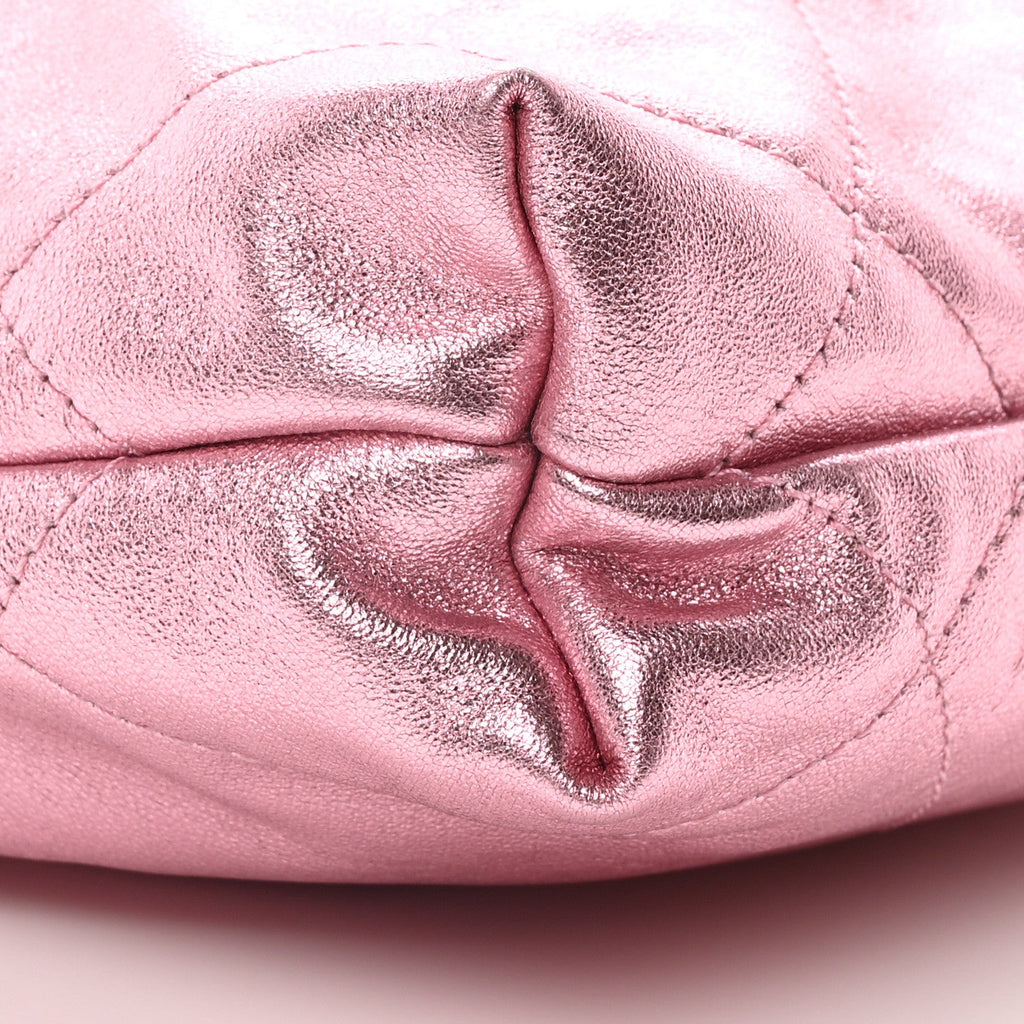 Metallic Lambskin Lacquered Monochrome Quilted Mini Chanel 22 Pink