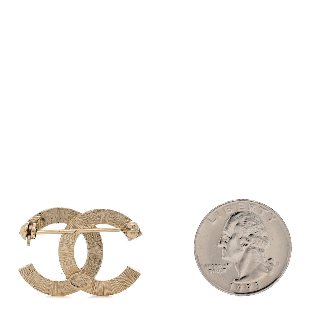 Pearl CC Mini Brooch  Gold