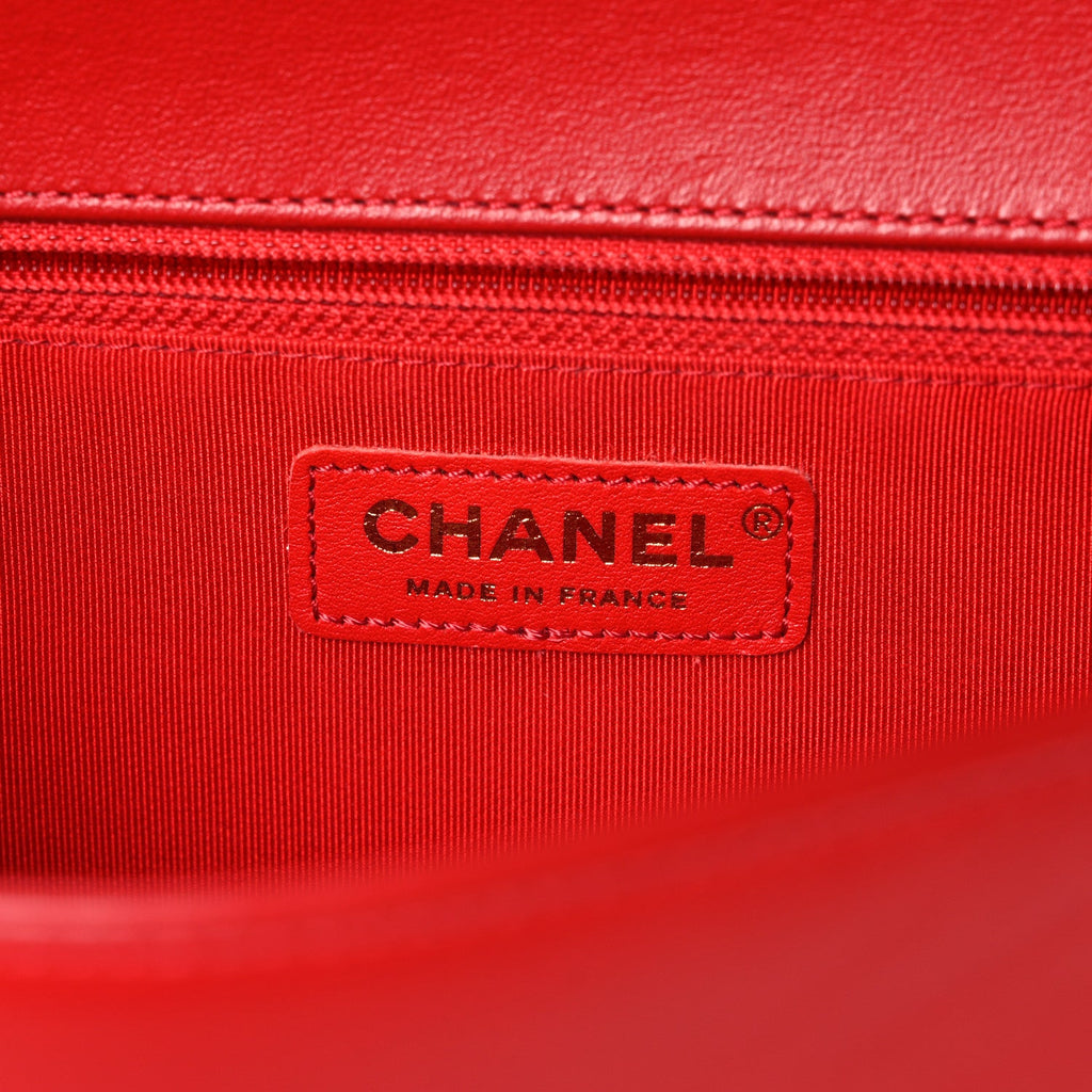 Lambskin Quilted New Medium Boy Flap Red