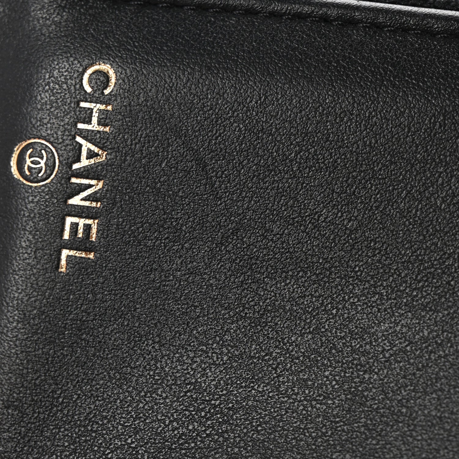 Caviar Quilted Compact Boy Wallet Black