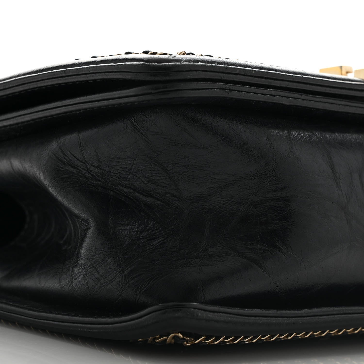 Crumpled Calfskin Chevron Chain Medium Boy Flap Black