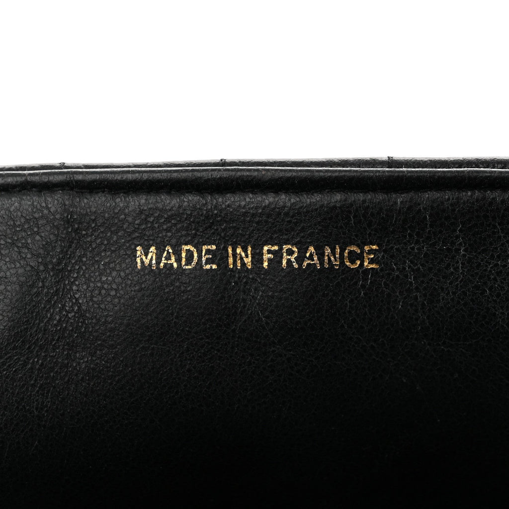 Caviar Vertical Quilted Small Single Flap Black