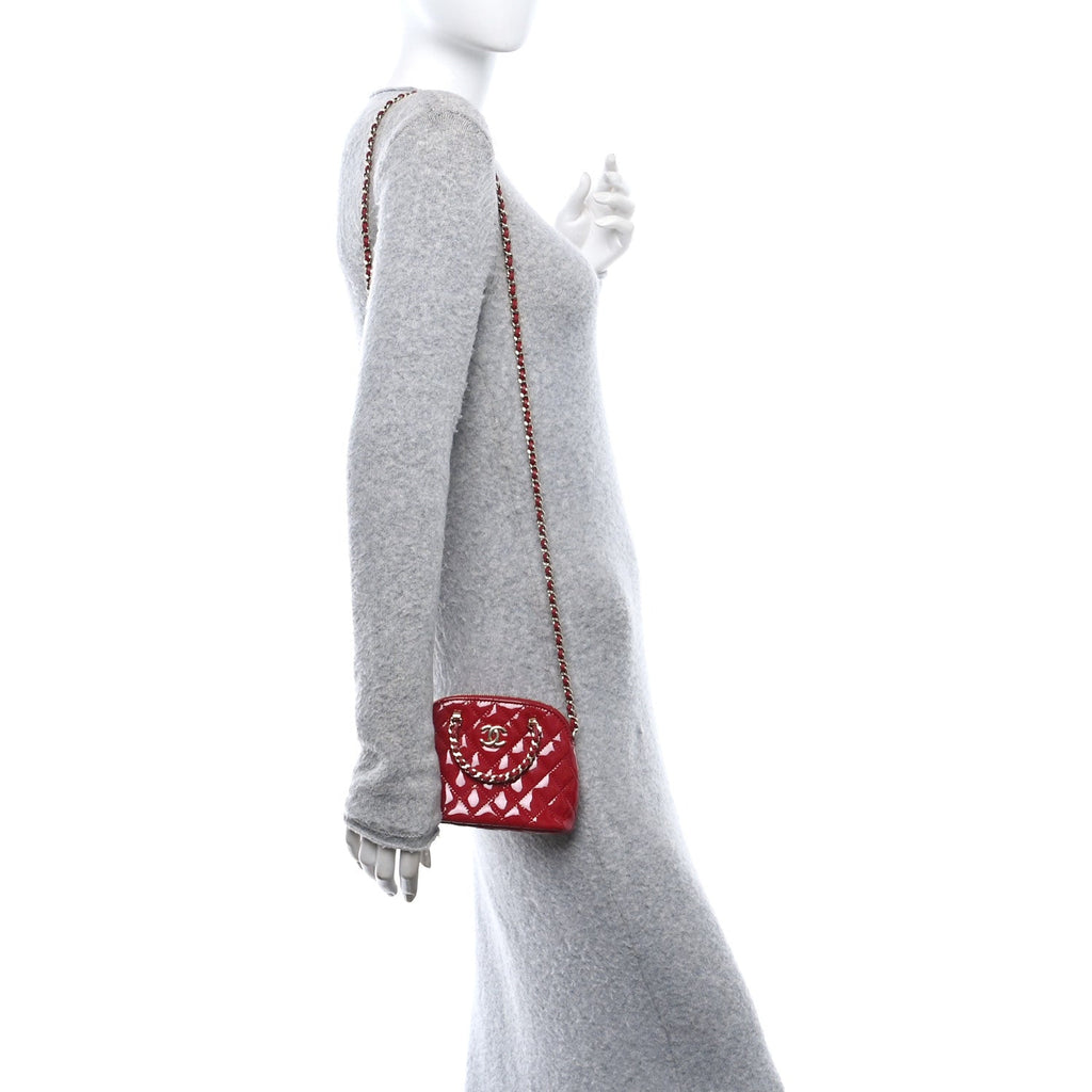 Patent Calfskin Quilted Shiny Coco Clutch With Chain Red