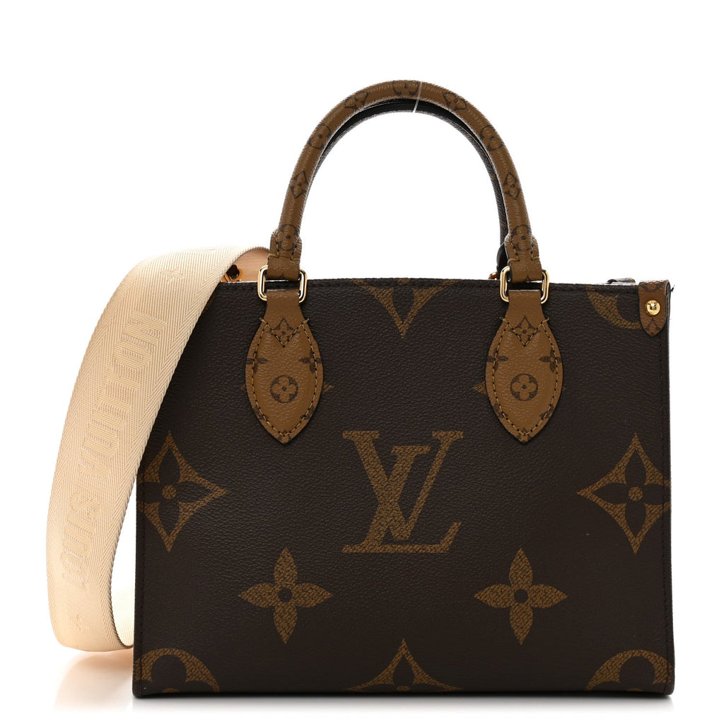 Reverse Monogram Giant Onthego PM