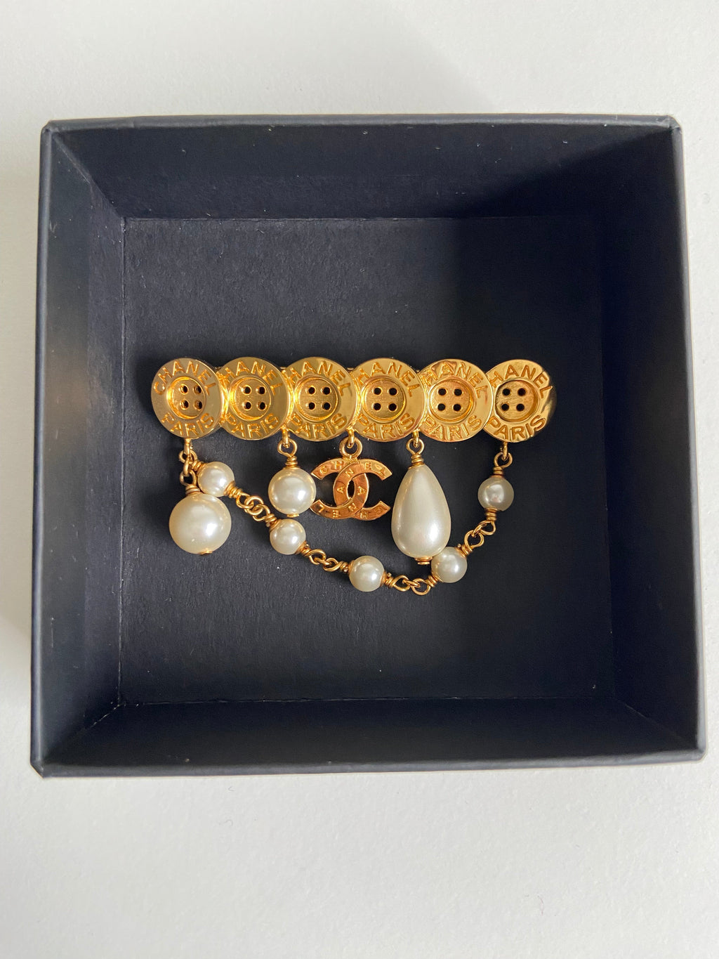 Chanel Yellow and White Pearls Button Brooch
