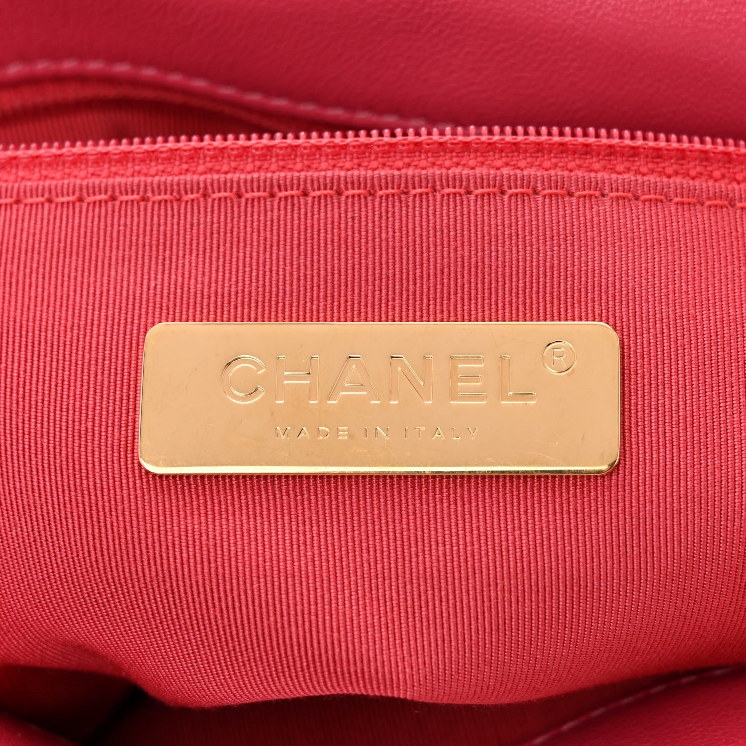 Lambskin Quilted Medium Chanel 19 Flap Pink