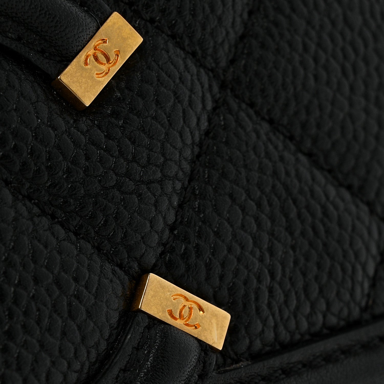 Caviar Quilted Medium CC Filigree Flap Black
