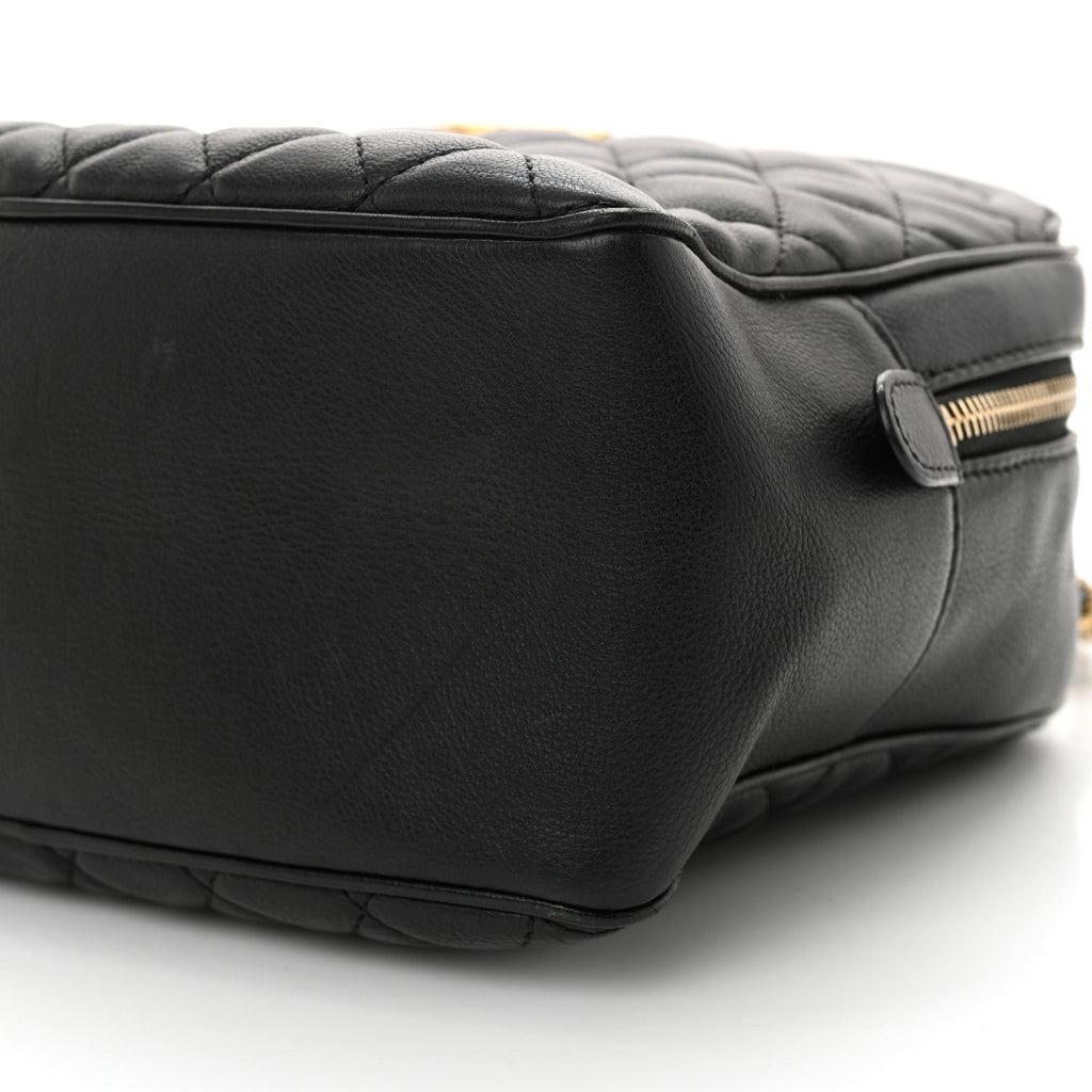 Calfskin Quilted CC Medium Vanity Case Black