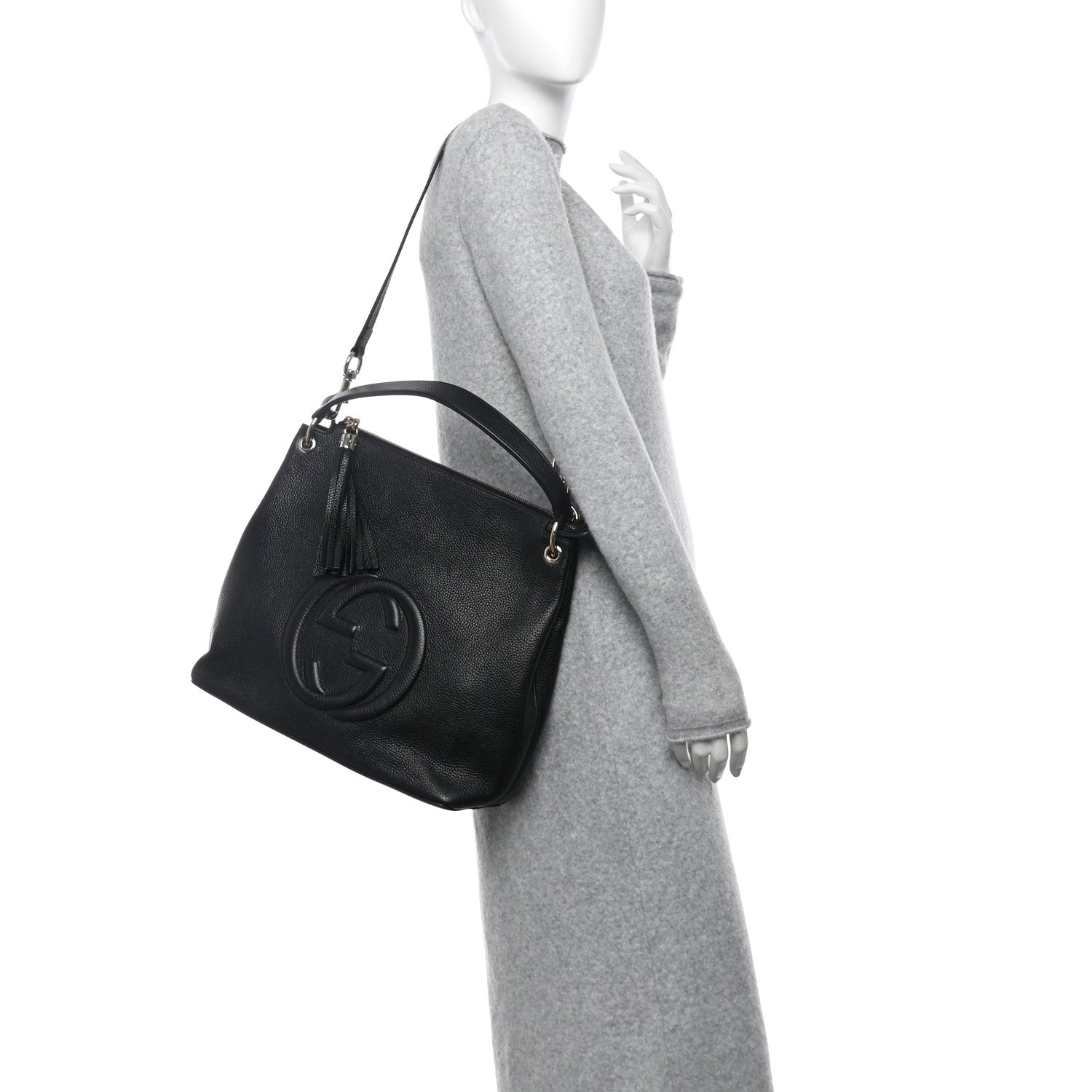 Pebbled Calfskin Large Soho Hobo Black