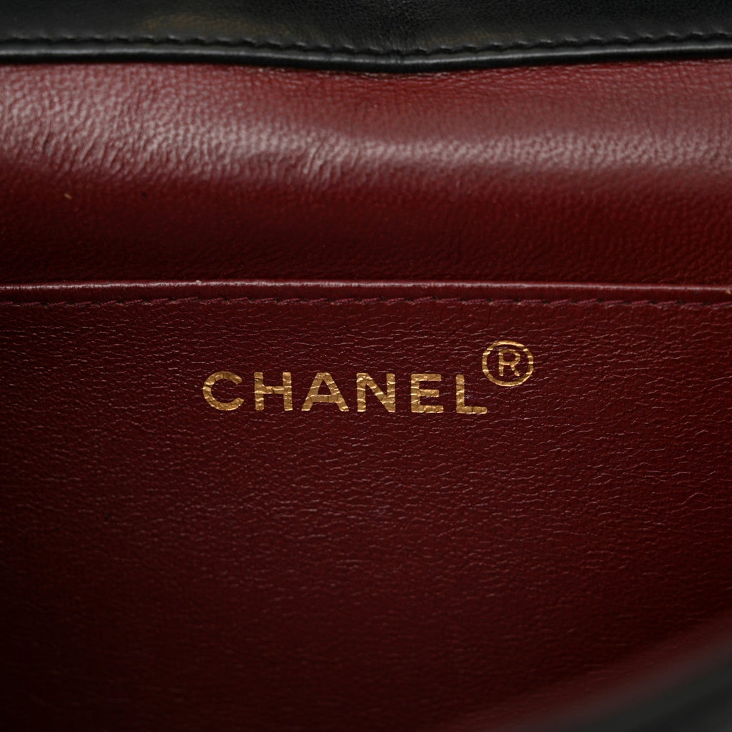 Lambskin Chevron Quilted Flap Black
