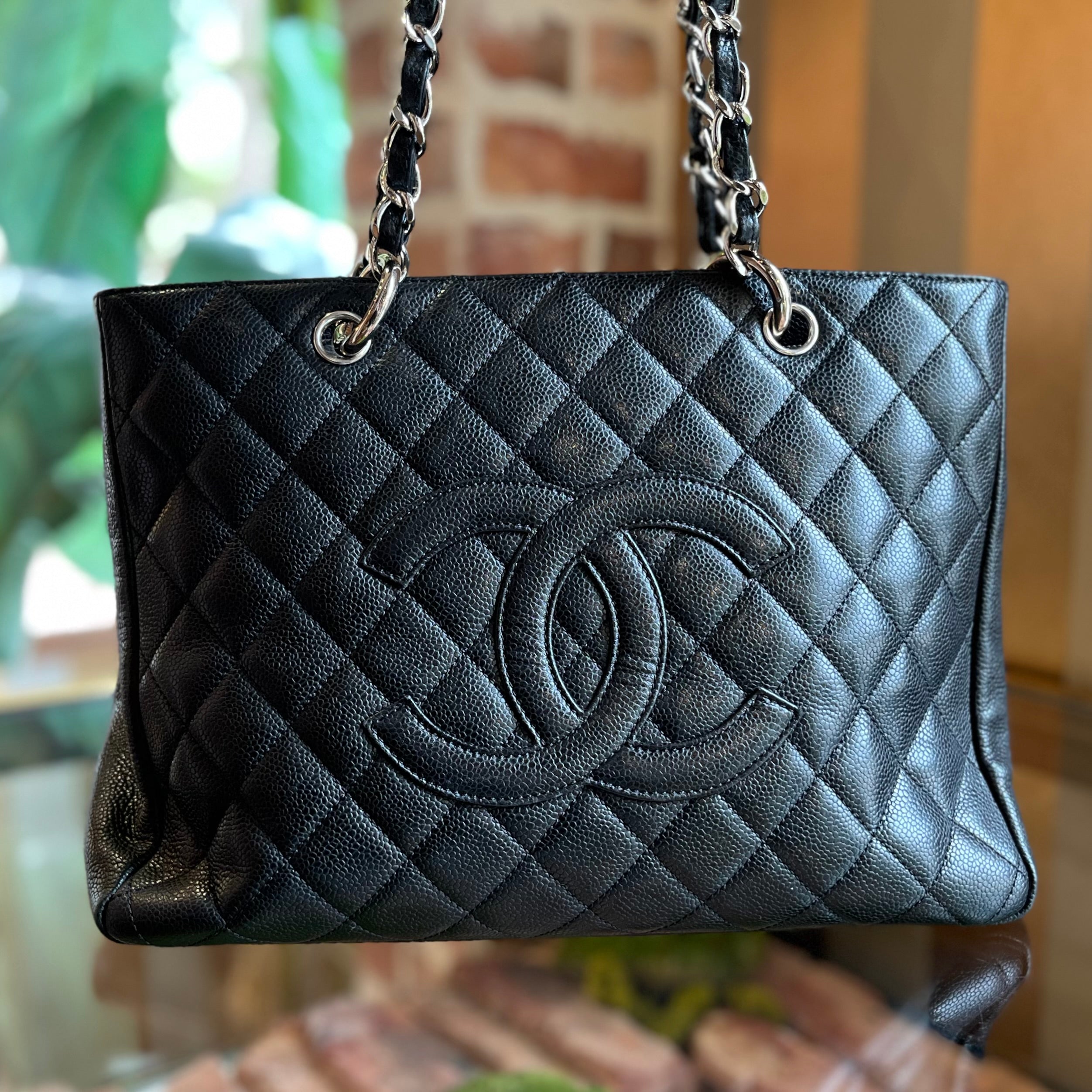CHANEL GST Grand Shopper Black Caviar Tote